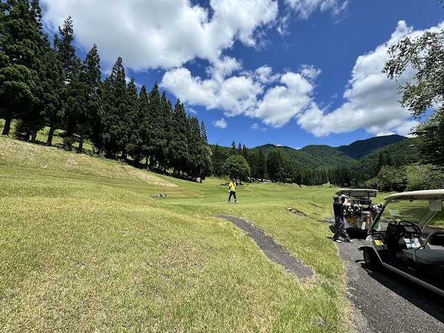 ゴールド越後湯沢カントリークラブ - Photo 3