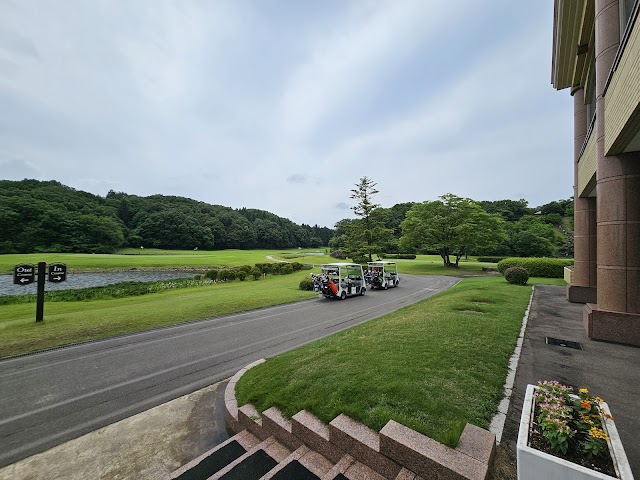 ゴルフ倶楽部ゴールドウイン - Photo 3