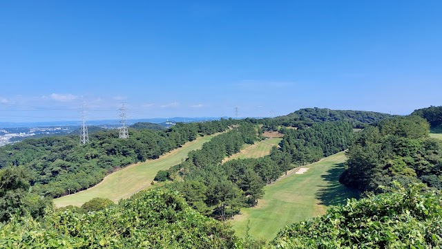 葉山国際カンツリー倶楽部 - Photo 1