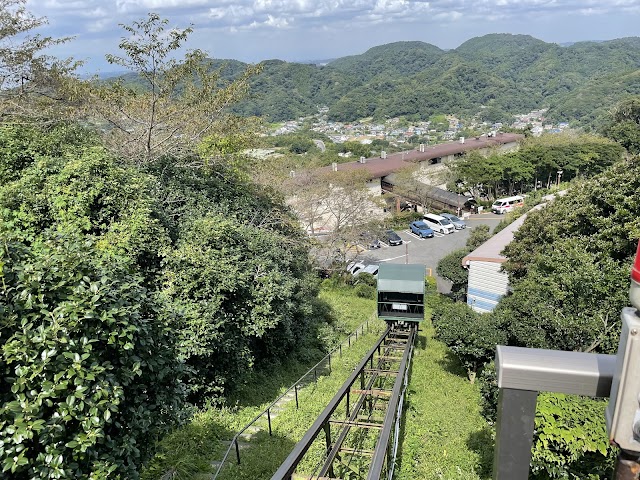 葉山パブリックゴルフコース・練習場 - Photo 3