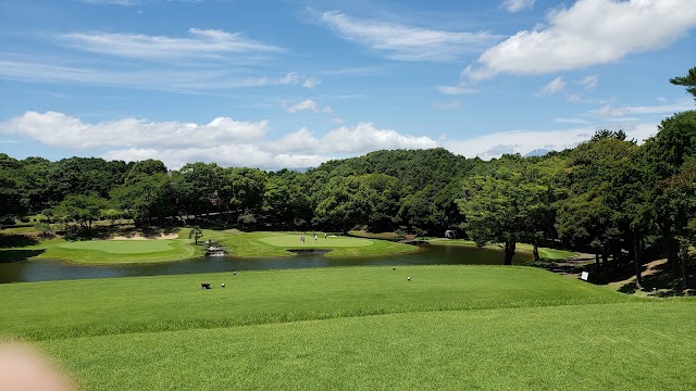 平塚富士見カントリークラブ - Photo 2