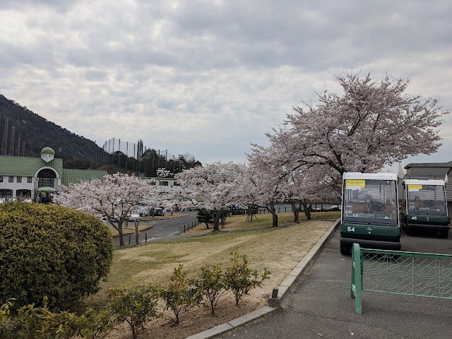 広島安佐ゴルフクラブ - Photo 4
