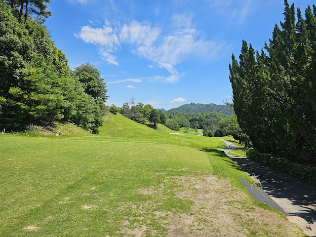 広島紅葉カントリークラブ - Photo 4
