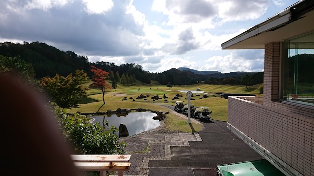 広島吉和の森ゴルフ倶楽部 - Photo 7