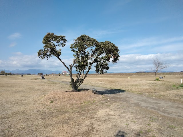 一ツ瀬川県民ゴルフ場 - Photo 4