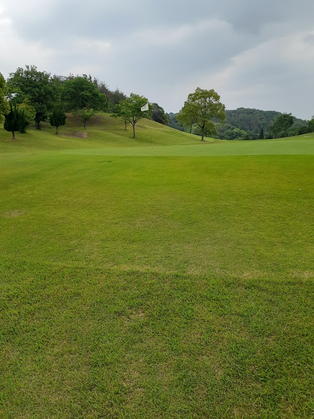 井原ゴルフ倶楽部 - Photo 7