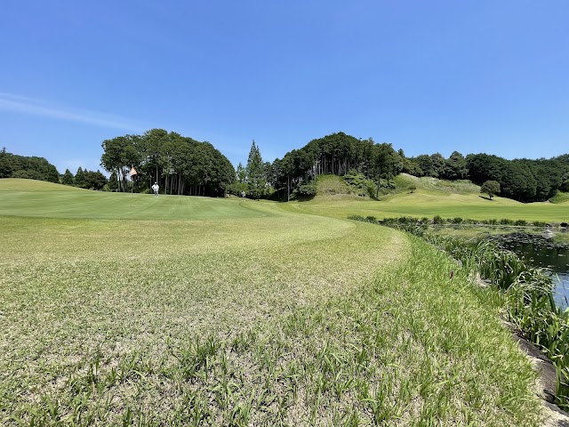 一志ゴルフ倶楽部 - Photo 8