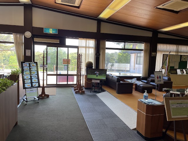 伊勢カントリークラブ - Photo 1