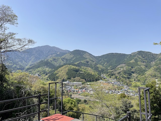 伊勢原カントリークラブ - Photo 3