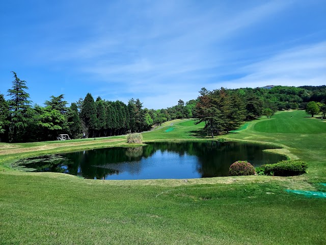岩国センチュリーゴルフクラブ - Photo 1