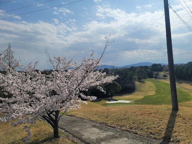 泉ヶ丘カントリークラブ - Photo 3