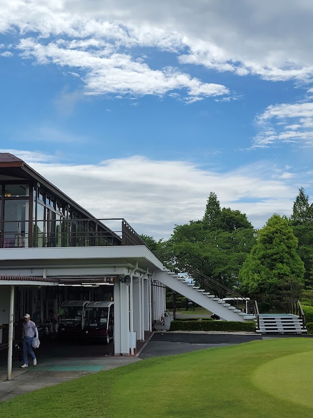 明智ゴルフ倶楽部　賑済寺ゴルフ場 - Photo 2
