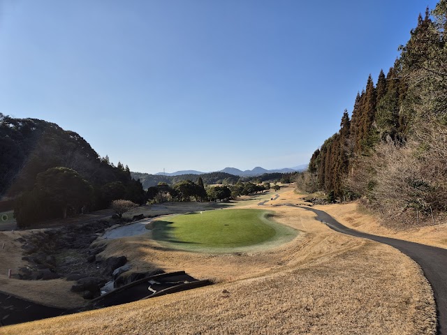 鹿児島ガーデンゴルフ倶楽部 - Photo 2