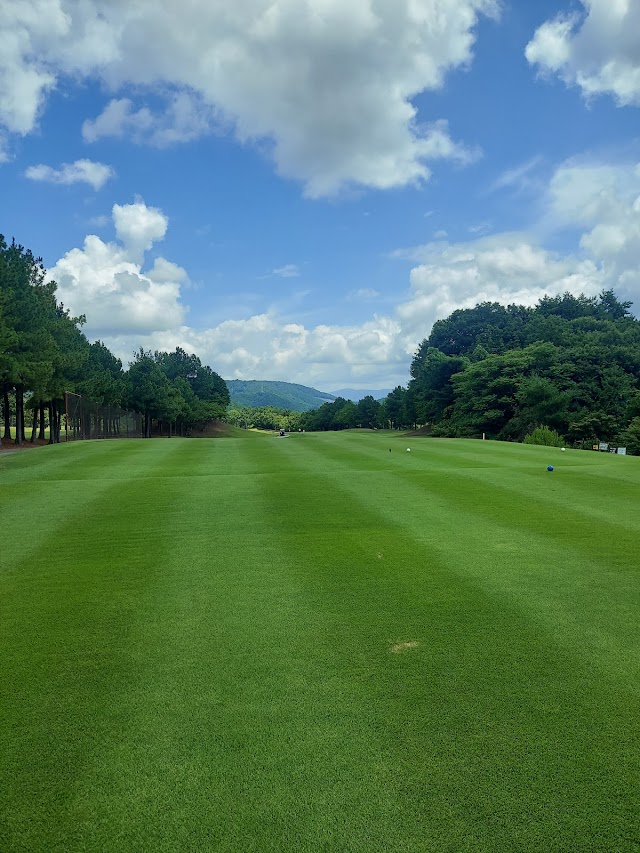 亀岡ゴルフクラブ - Photo 2