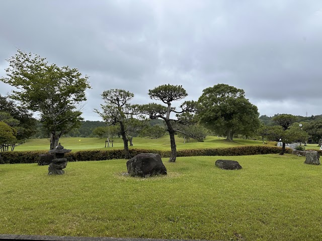 加茂ゴルフ倶楽部 - Photo 4