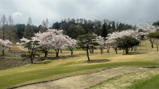 神奈川カントリークラブ - Photo 3