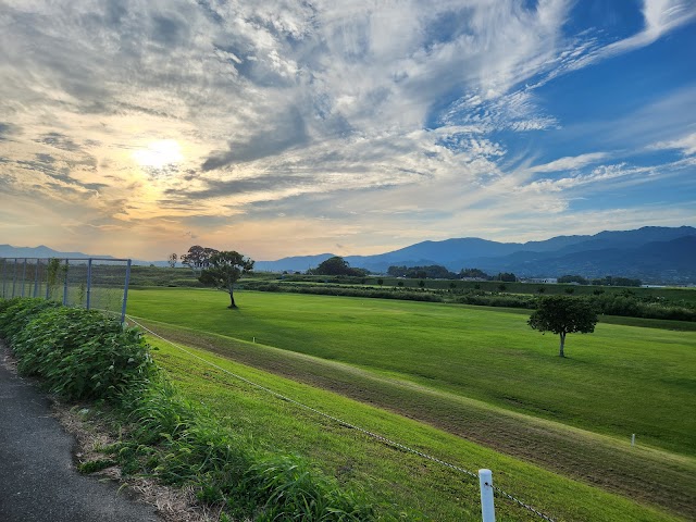 嘉瀬川リバーサイドゴルフ場 - Photo 7