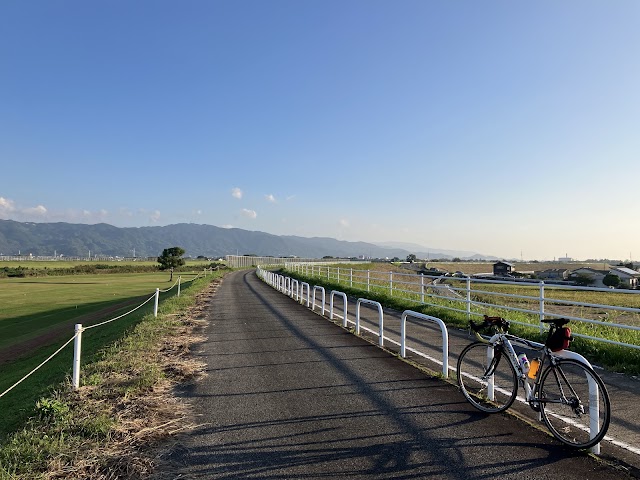 嘉瀬川リバーサイドゴルフ場 - Photo 8