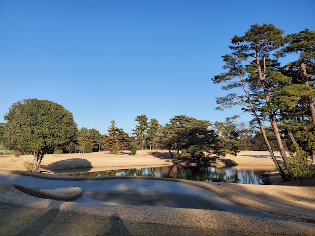 霞ケ関カンツリー倶楽部 - Photo 4