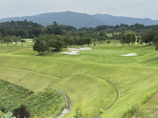 祁答院ゴルフ倶楽部 - Photo 5