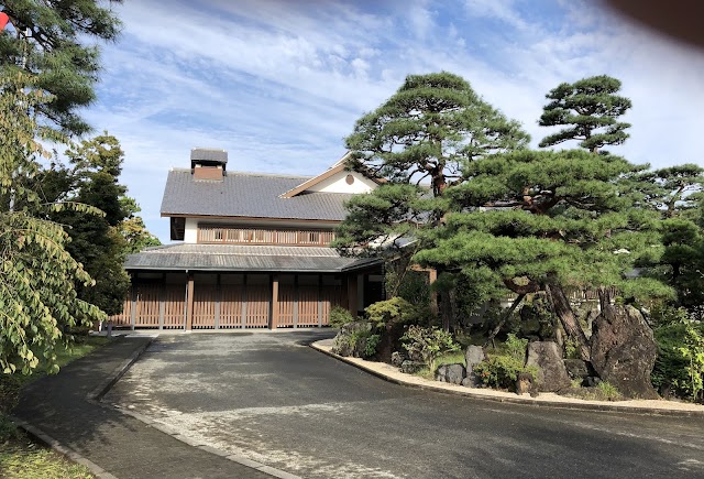 小金井カントリー倶楽部 - Photo 1