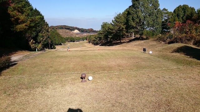 九州カンツリー倶楽部　春日原ゴルフ場 - Photo 4