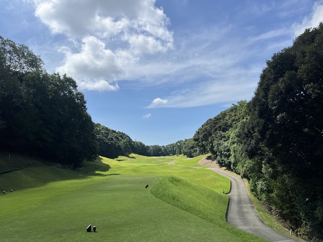 九州ゴルフ倶楽部　小岱山コース - Photo 2