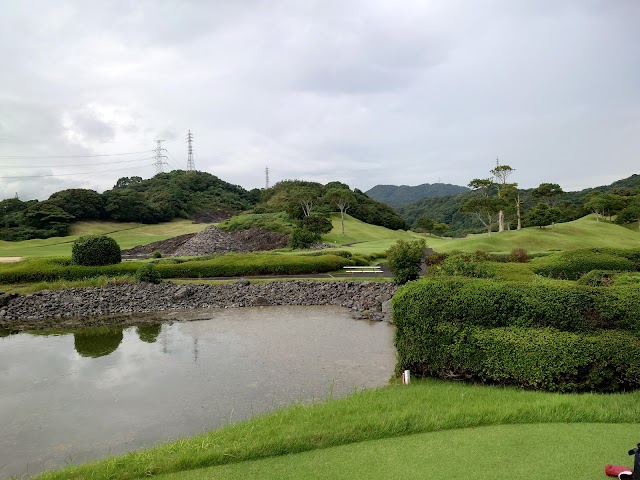 九州ゴルフ倶楽部　八幡コース - Photo 5