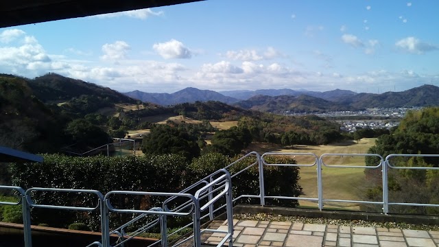 眉山カントリークラブ - Photo 2