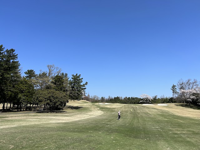 三重カンツリークラブ - Photo 7