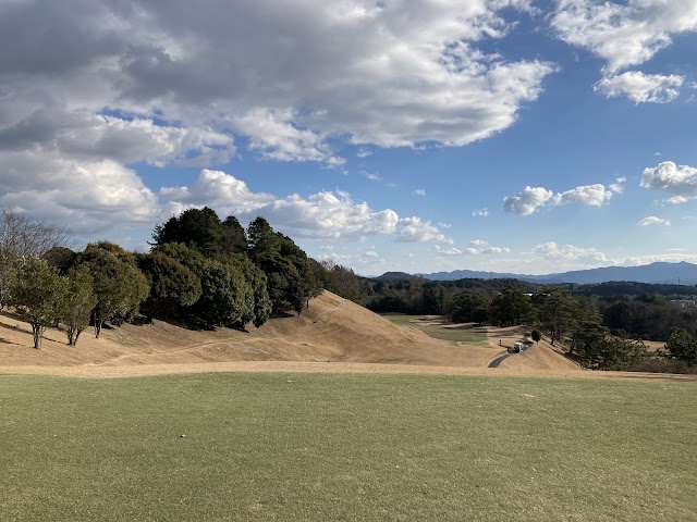 美濃関カントリークラブ - Photo 5
