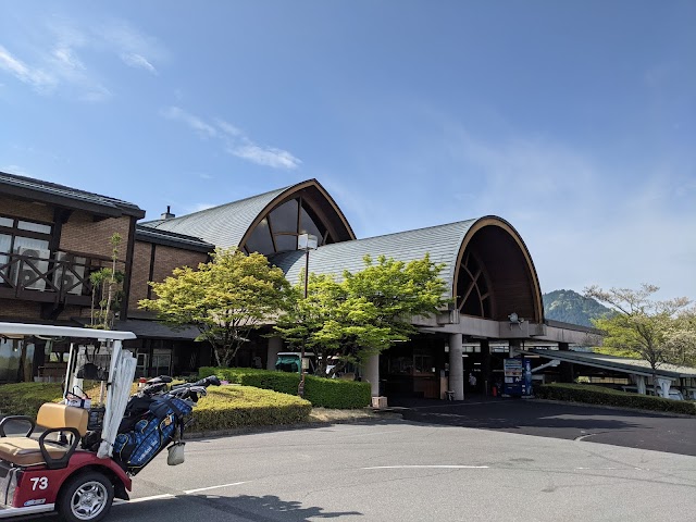 美濃白川ゴルフ倶楽部 飛水峡コース - Photo 4