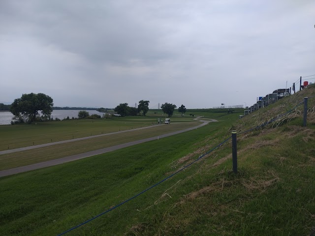 みやきリンクス愛しとーとゴルフクラブ - Photo 5