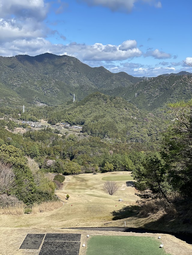 那智勝浦ゴルフ倶楽部 - Photo 2