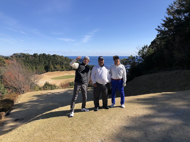 那智勝浦ゴルフ倶楽部 - Photo 8