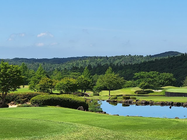 中峰ゴルフ倶楽部 - Photo 4