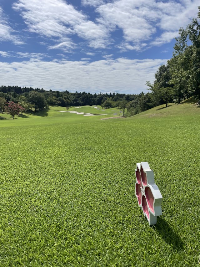 中峰ゴルフ倶楽部 - Photo 2