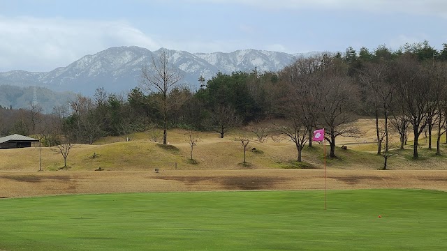 中峰ゴルフ倶楽部 - Photo 1