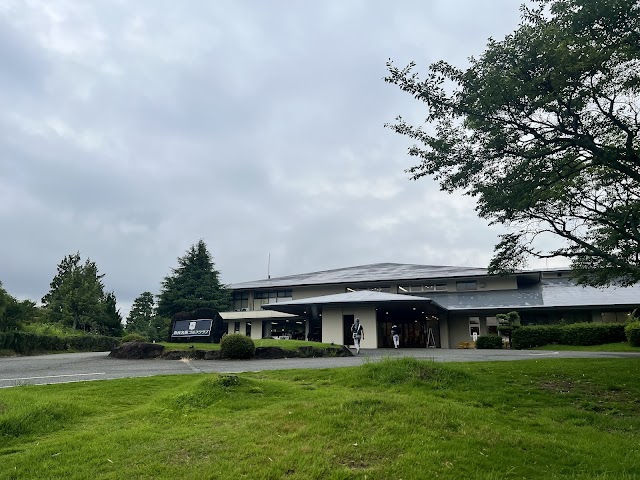 奈良名阪ゴルフクラブ - Photo 1