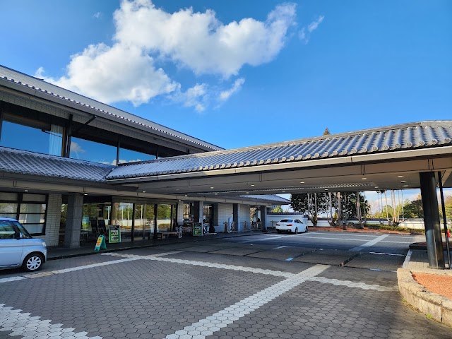 奈良の杜ゴルフクラブ - Photo 4