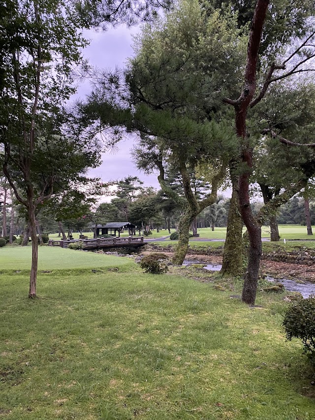 Nikko Country Club - Photo 3