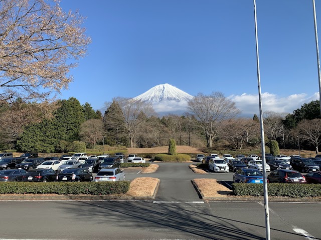 西富士ゴルフ倶楽部 - Photo 1
