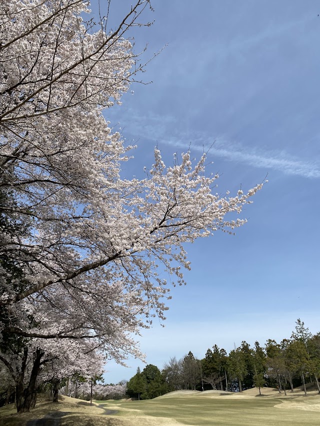 小幡郷ゴルフ倶楽部 - Photo 3