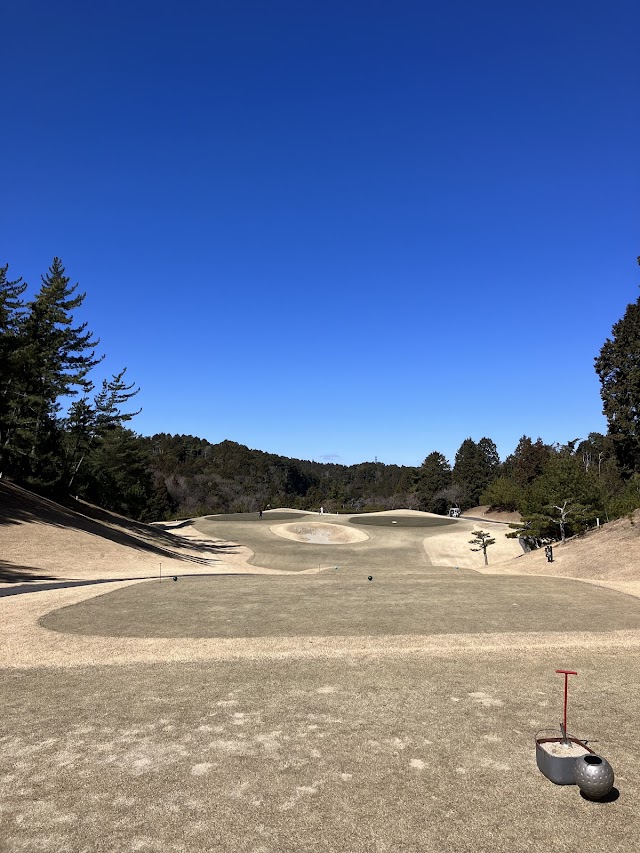 額田ゴルフ倶楽部 - Photo 3