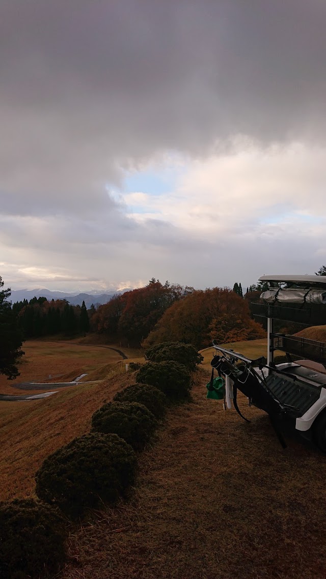 大岡ゴルフ倶楽部 - Photo 7