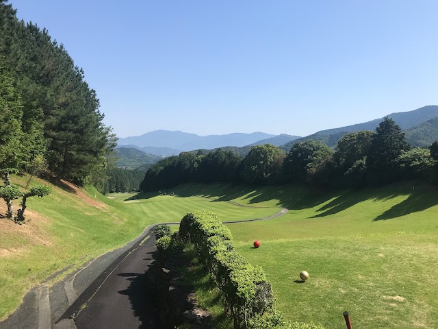 大洲ゴルフ倶楽部 - Photo 2