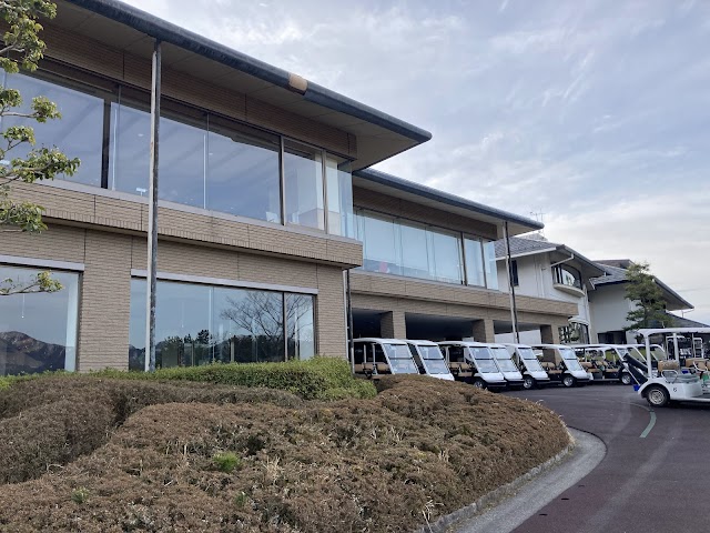 六石ゴルフ倶楽部 - Photo 2