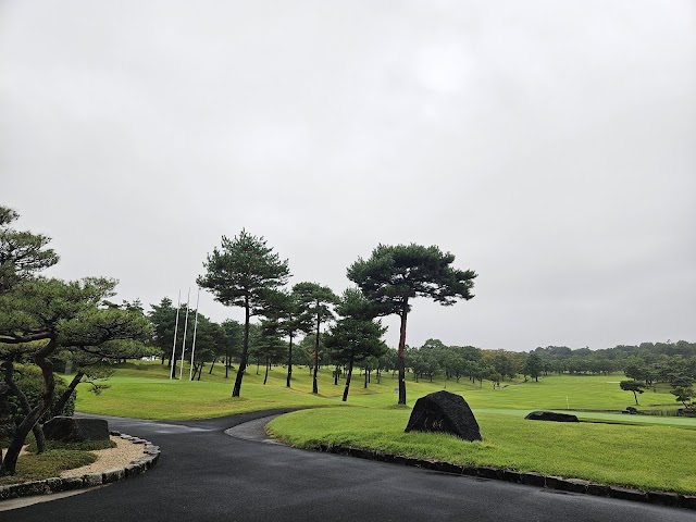 涼仙ゴルフ倶楽部 - Photo 6