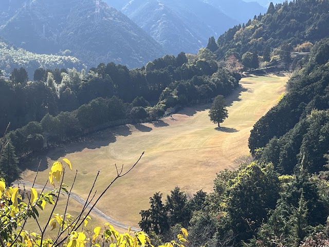 西条ゴルフ倶楽部 - Photo 4