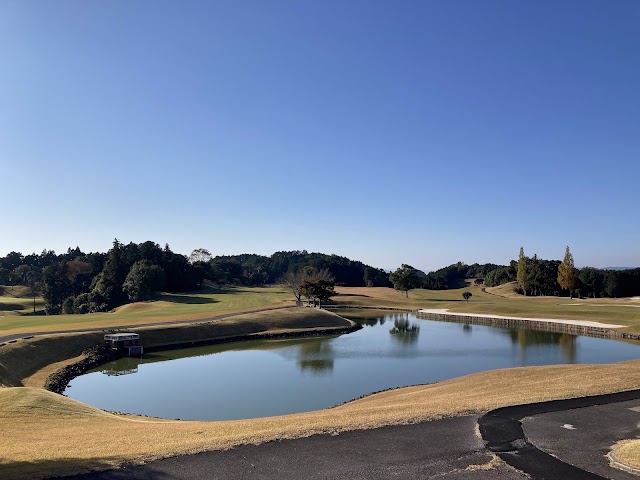 三甲ゴルフ倶楽部 榊原温泉コース - Photo 2